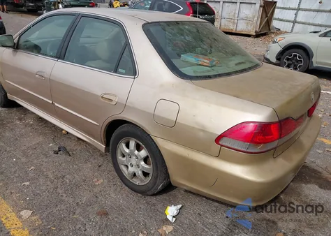 2002 Honda Accord 2.3 Ex/2.3 Se из США, поврежденный, VIN 1HGCG66832A045165